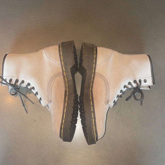 Dr martens suede made in England boots - Picture 8 of 16